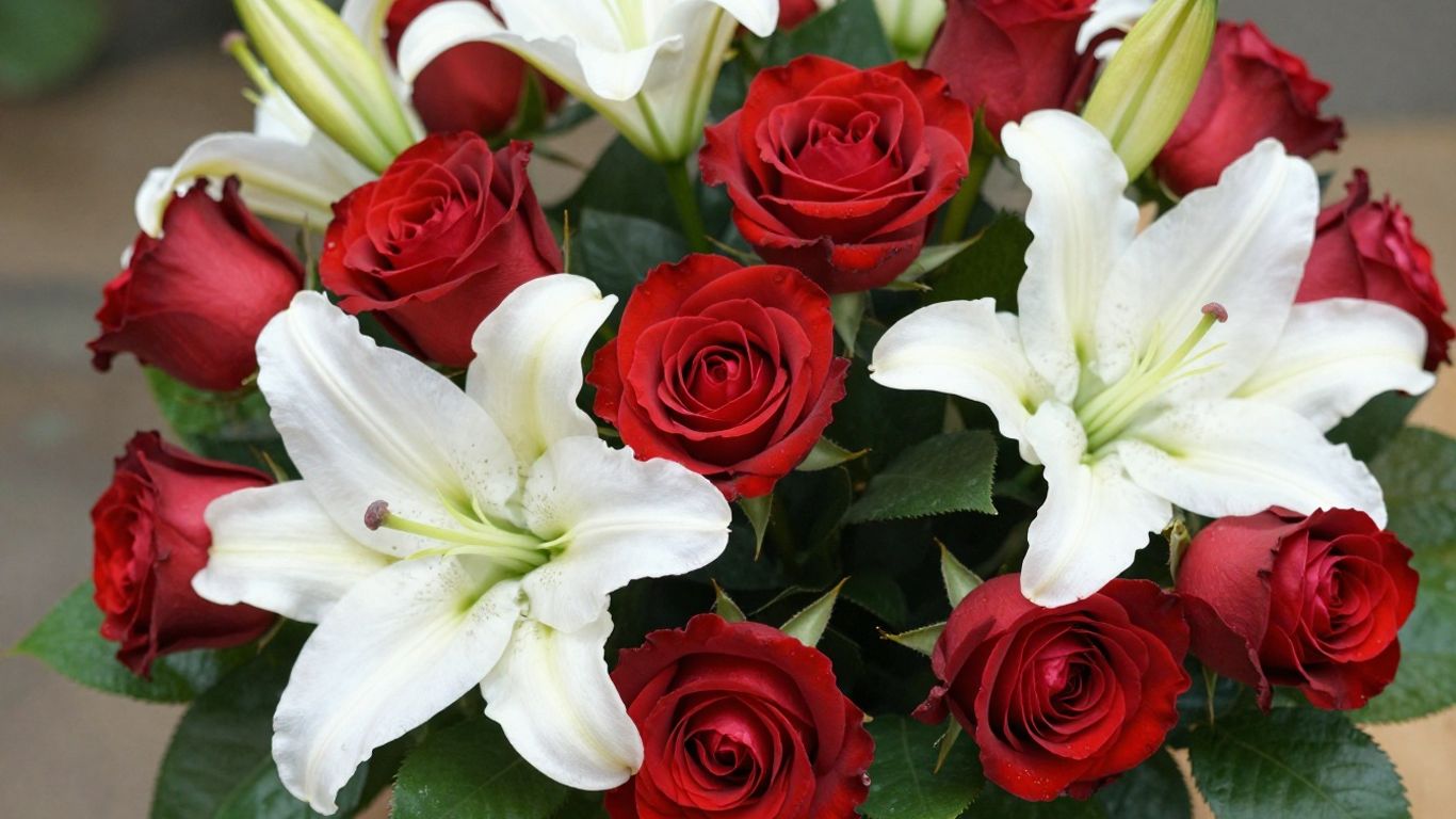 Beautiful floral bouquet with roses and lilies.